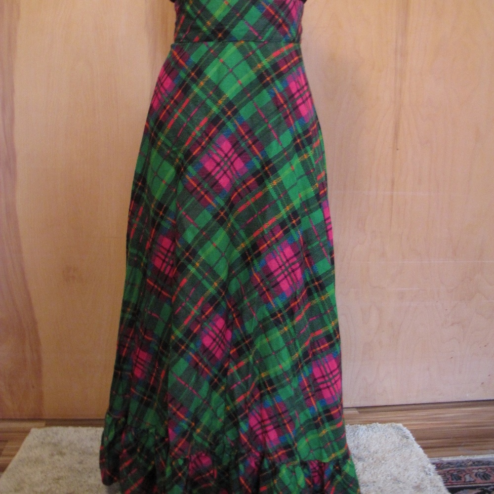 Vintage Ellen Tracy maxi skirt, size 7, plaid print bias-cut wool blend, ruffle
